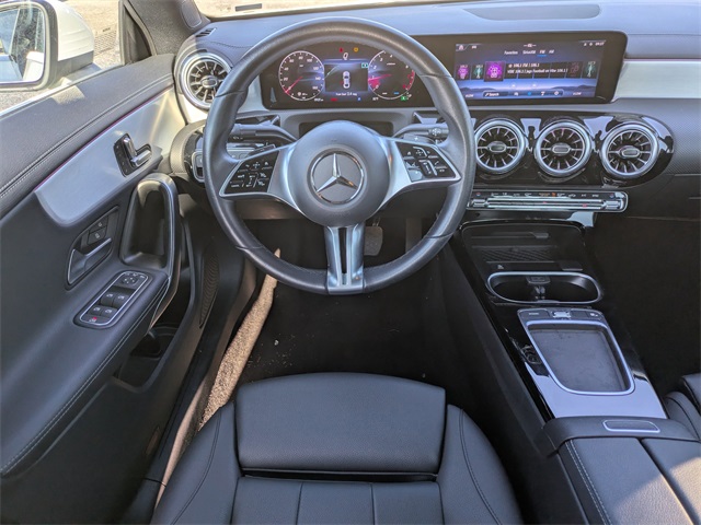2025 Mercedes Benz CLA 250 photo 14