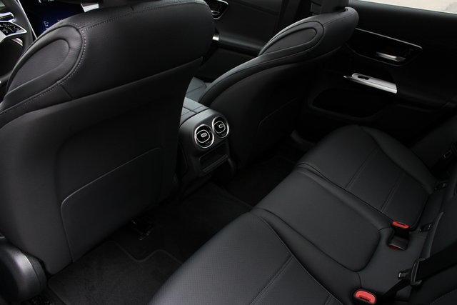 2024 Mercedes Benz GLC 300 4MATIC photo 24