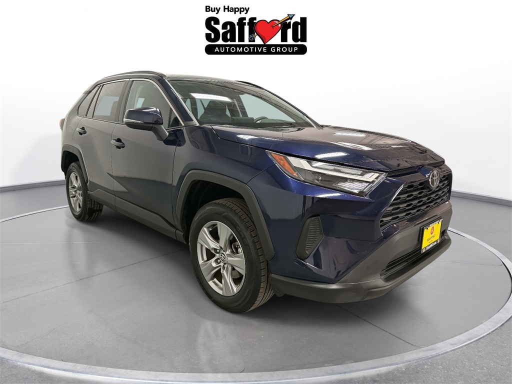 2024 Toyota RAV4 XLE photo 5