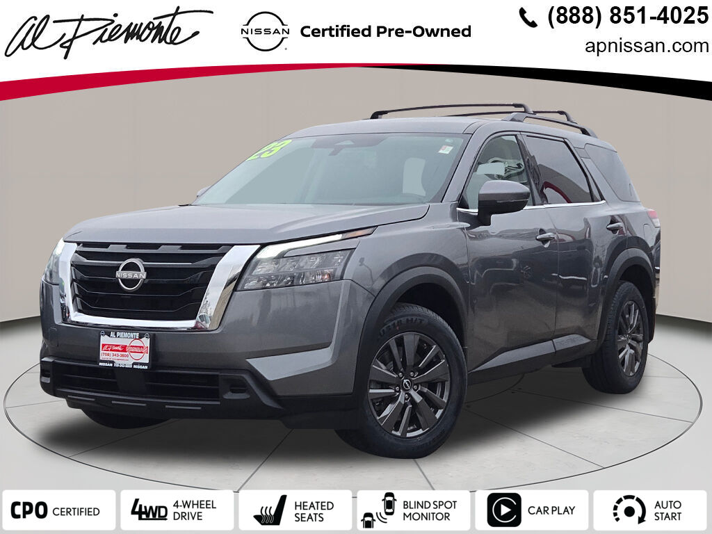 2023 Nissan Pathfinder SV