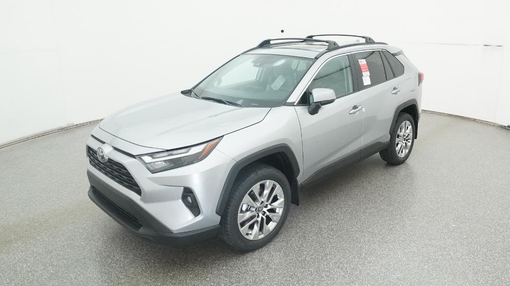 2025 Toyota RAV4 XLE Premium's photo