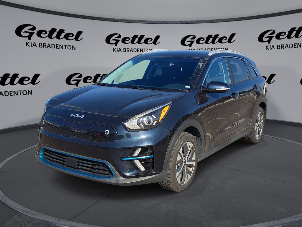 2022 Kia Niro EX's photo
