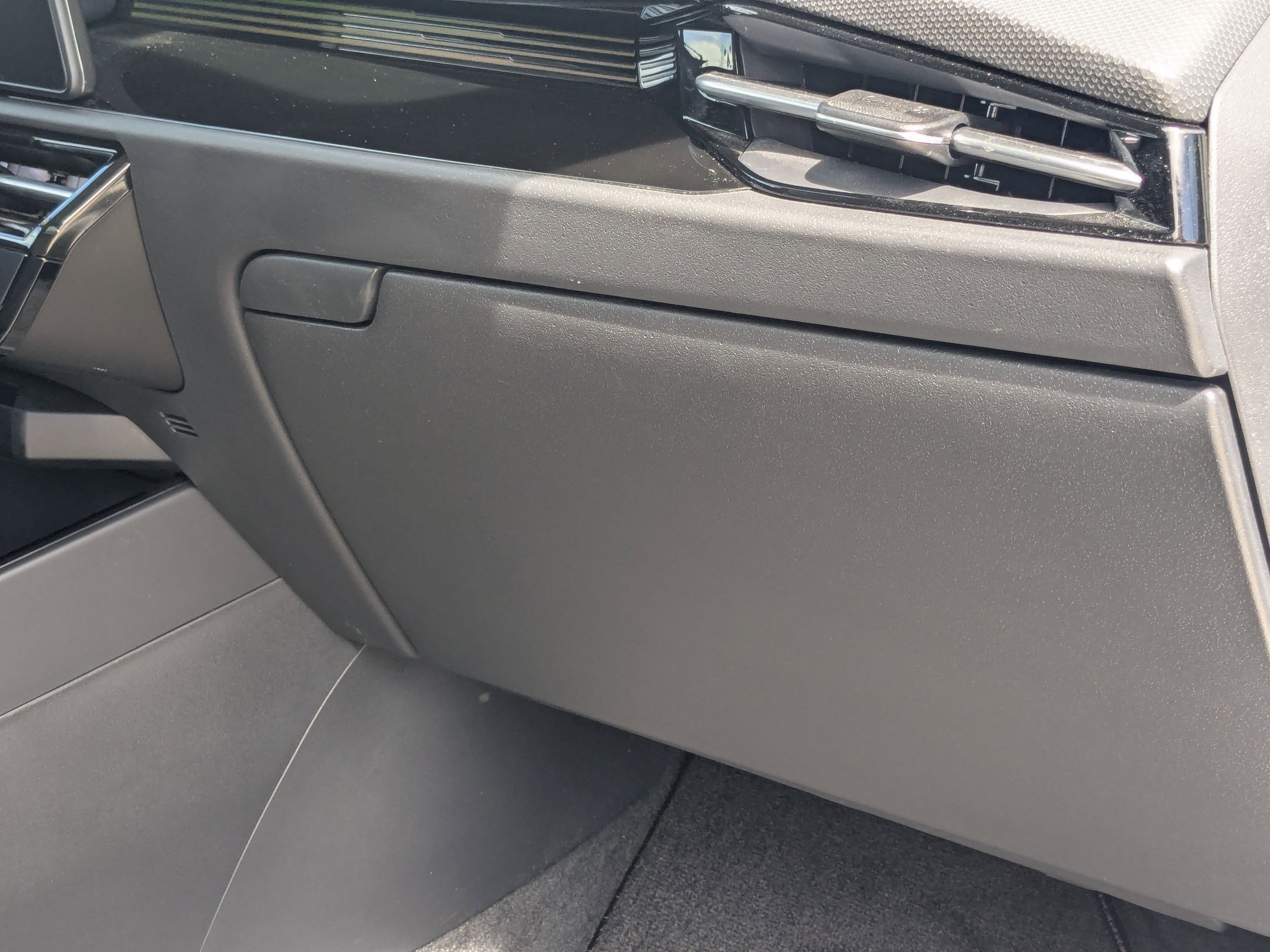 2023 Kia Niro EX photo 21