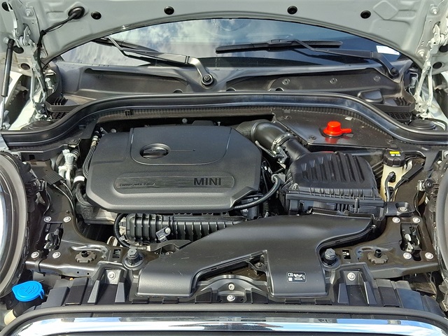 2021 Mini Cooper 4 Door Hardtop Signature photo 23