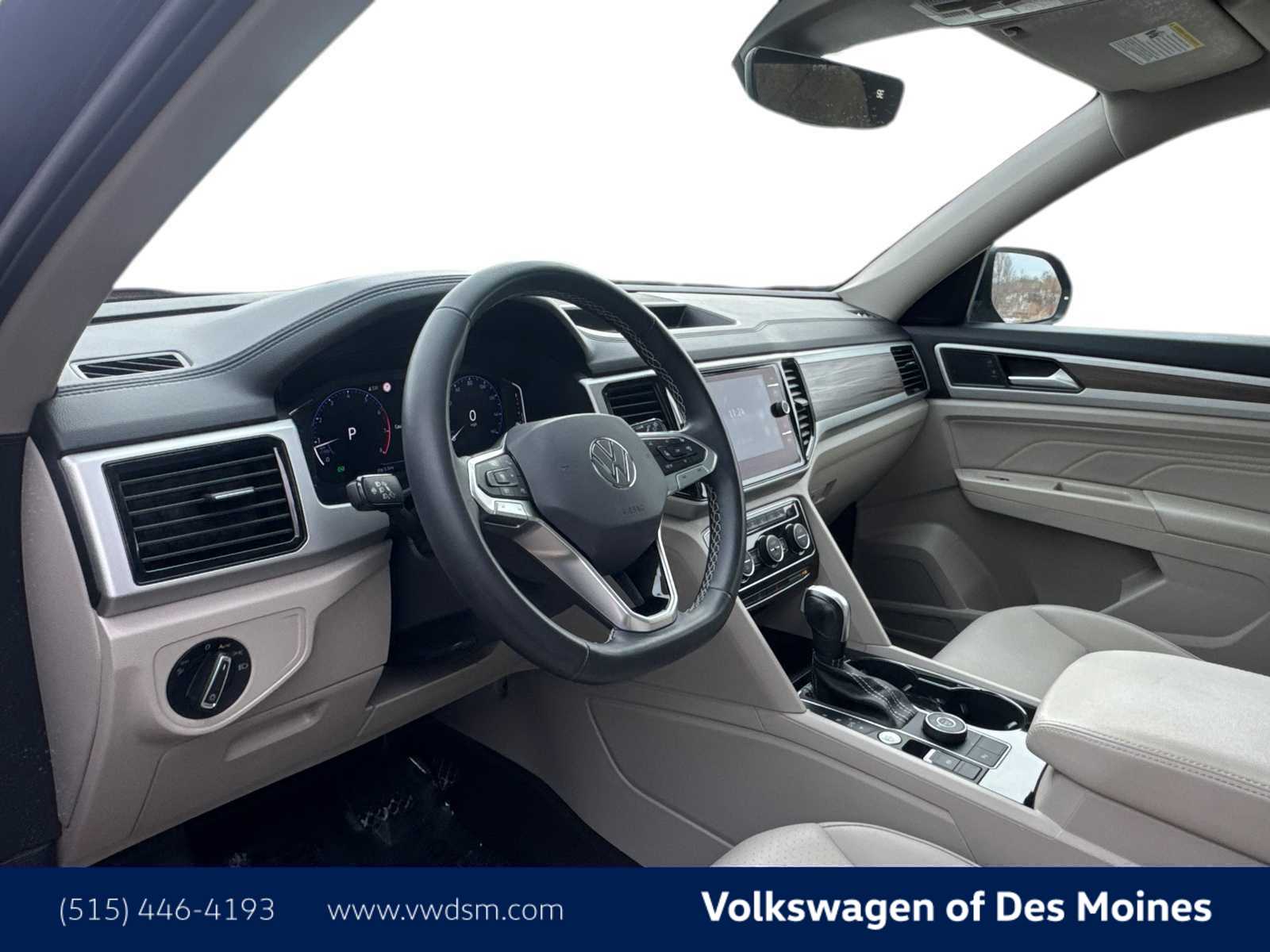 Used 2021 Volkswagen Atlas SEL with VIN 1V2BR2CA0MC588435 for sale in Johnston, IA