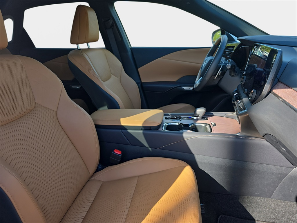 2024 Lexus RX 350h Premium photo 8