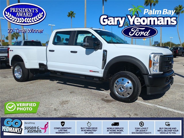 2026 Ford F-450 Super Duty XL's photo