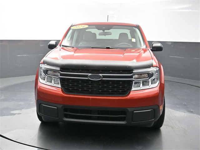 2024 Ford Maverick XLT photo 2
