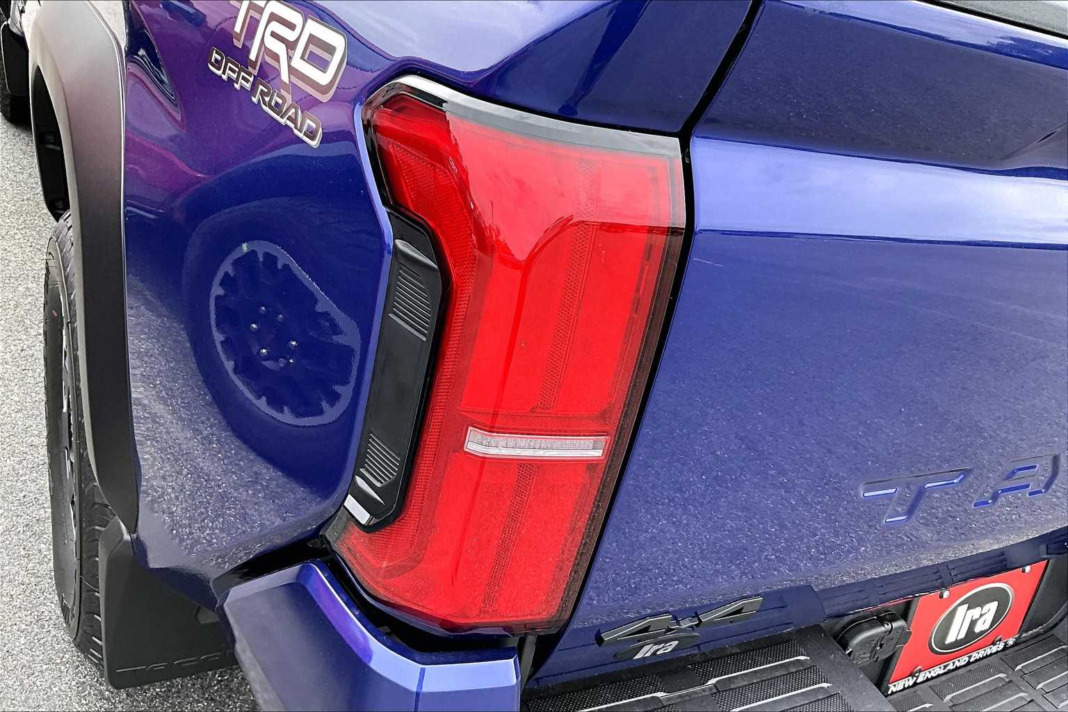 2025 Toyota Tacoma TRD Off-Road 4x4 Double Cab photo 14