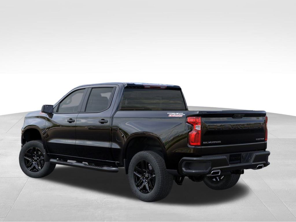 2025 Chevrolet Silverado 1500 Custom Trail Boss photo 3