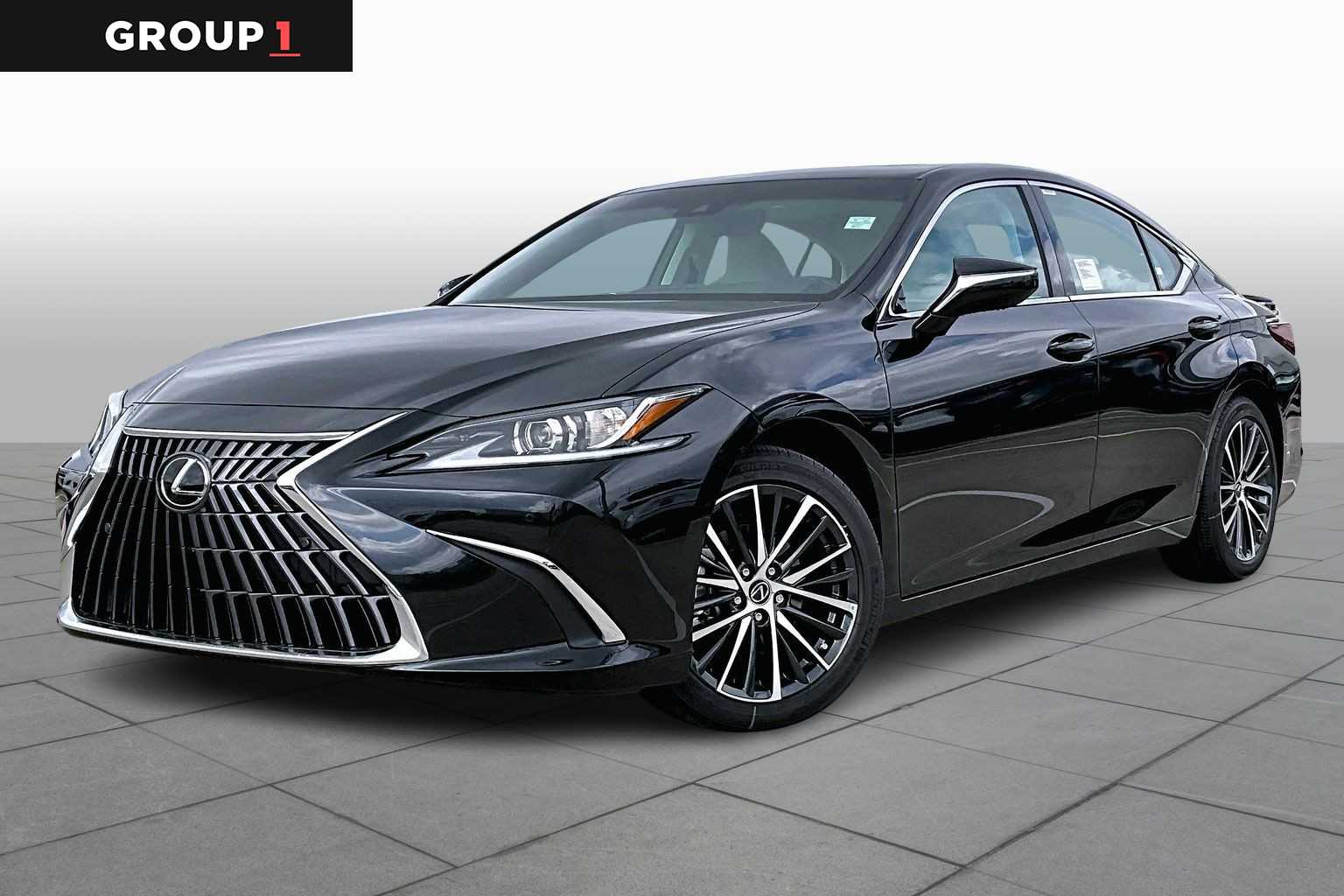 2025 Lexus ES 350's photo