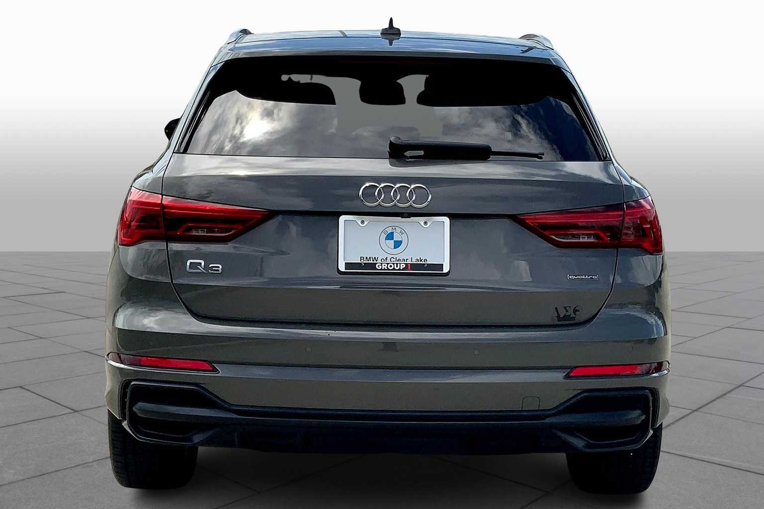 2021 Audi Q3 S line Premium photo 4