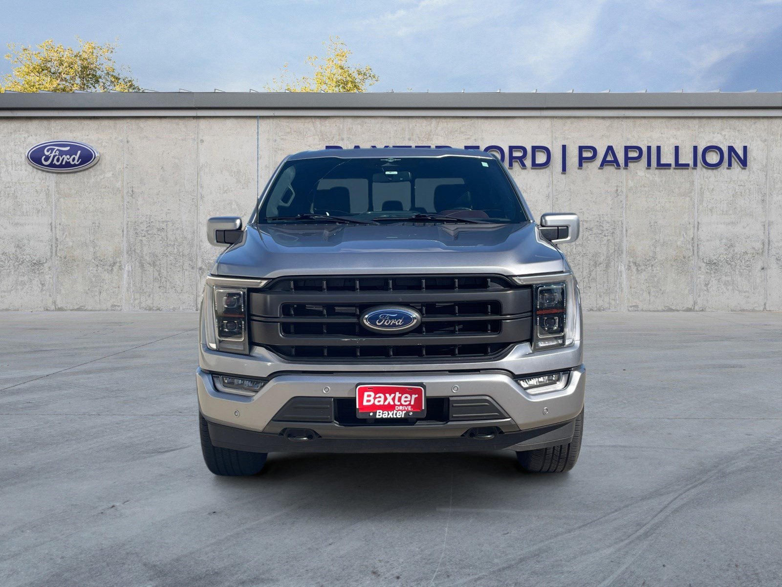 2023 Ford F-150 Lariat photo 8