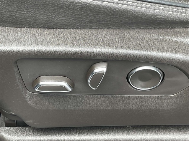 2021 Gmc Yukon Denali photo 14