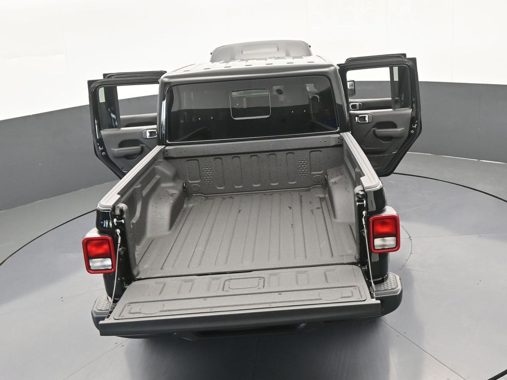 2025 Jeep Gladiator Sport S photo 58