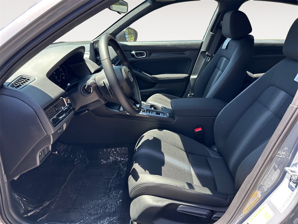 2025 Honda Civic Hatchback Sport photo 9