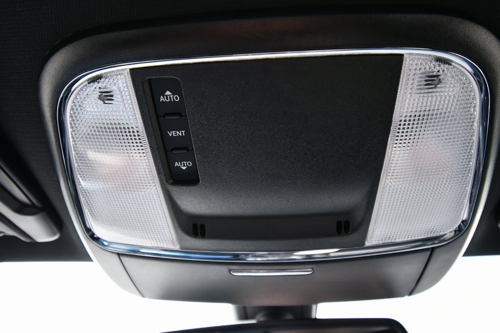 2023 Dodge Charger SXT photo 28