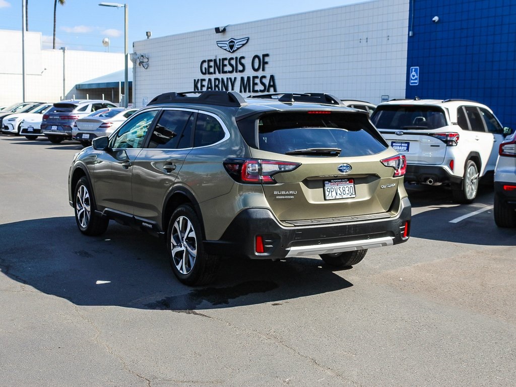 2022 Subaru Outback Limited photo 4