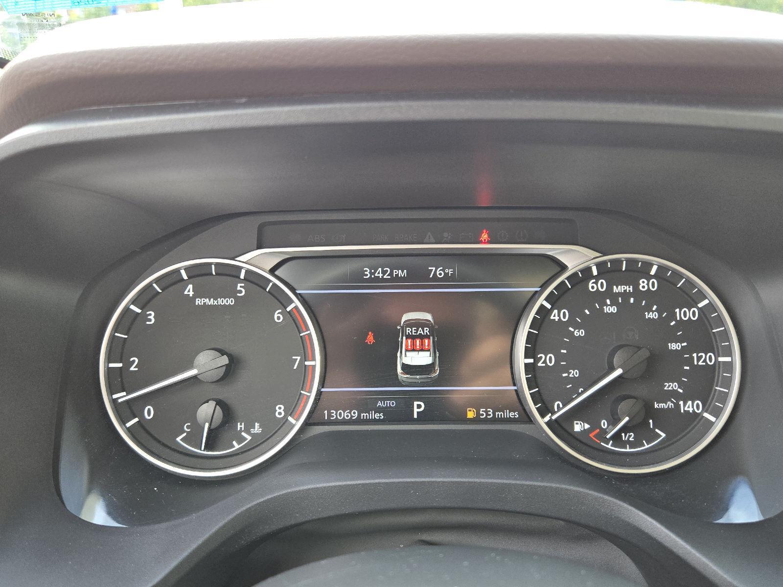 2023 Nissan Rogue SV photo 23