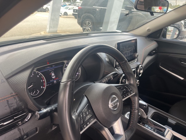 2023 Nissan Sentra SR photo 11