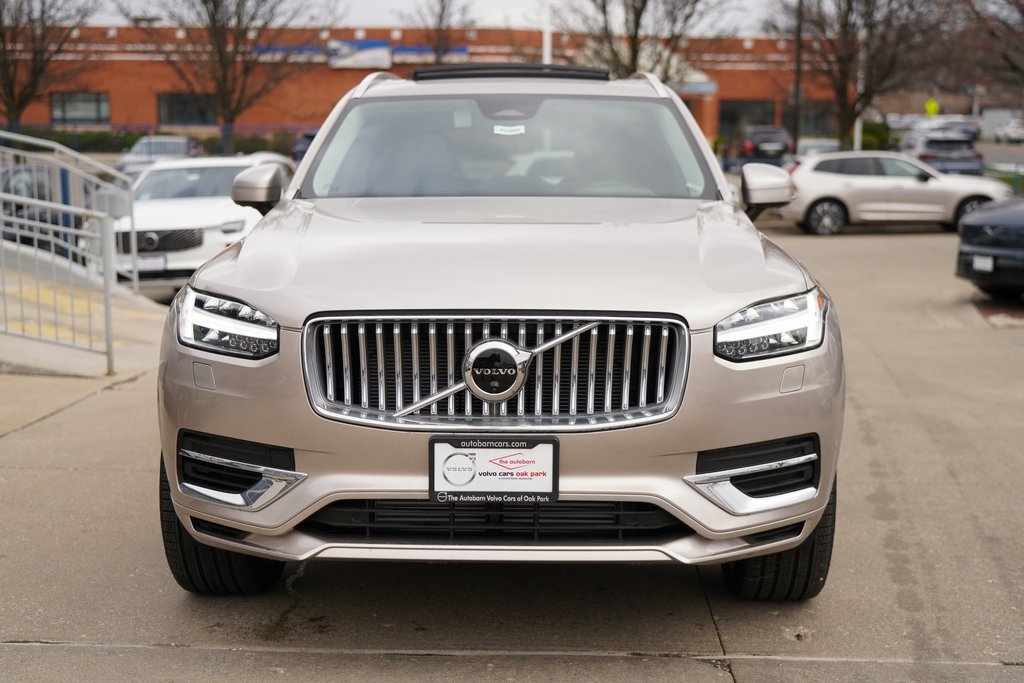 2025 VOLVO XC90 - Image 3