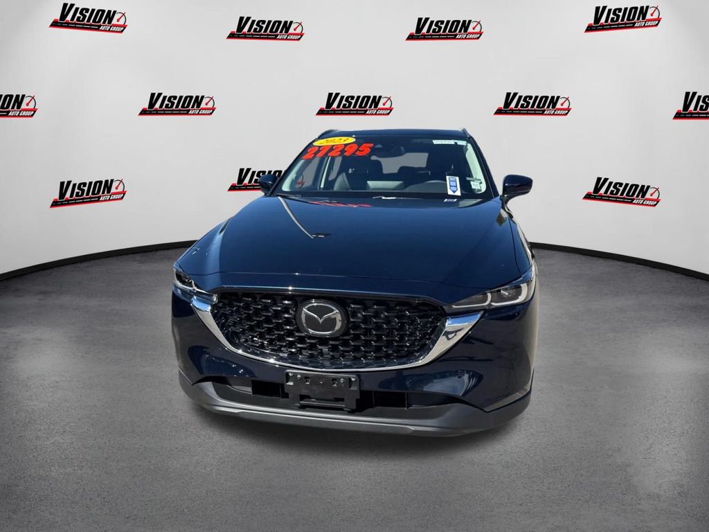 2023 Mazda CX-5 2.5 S Preferred photo 2