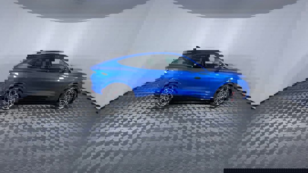 2025 Ford Mustang Mach-E GT photo 9