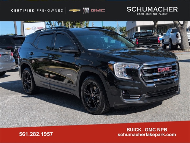 2024 GMC Terrain AT4's photo