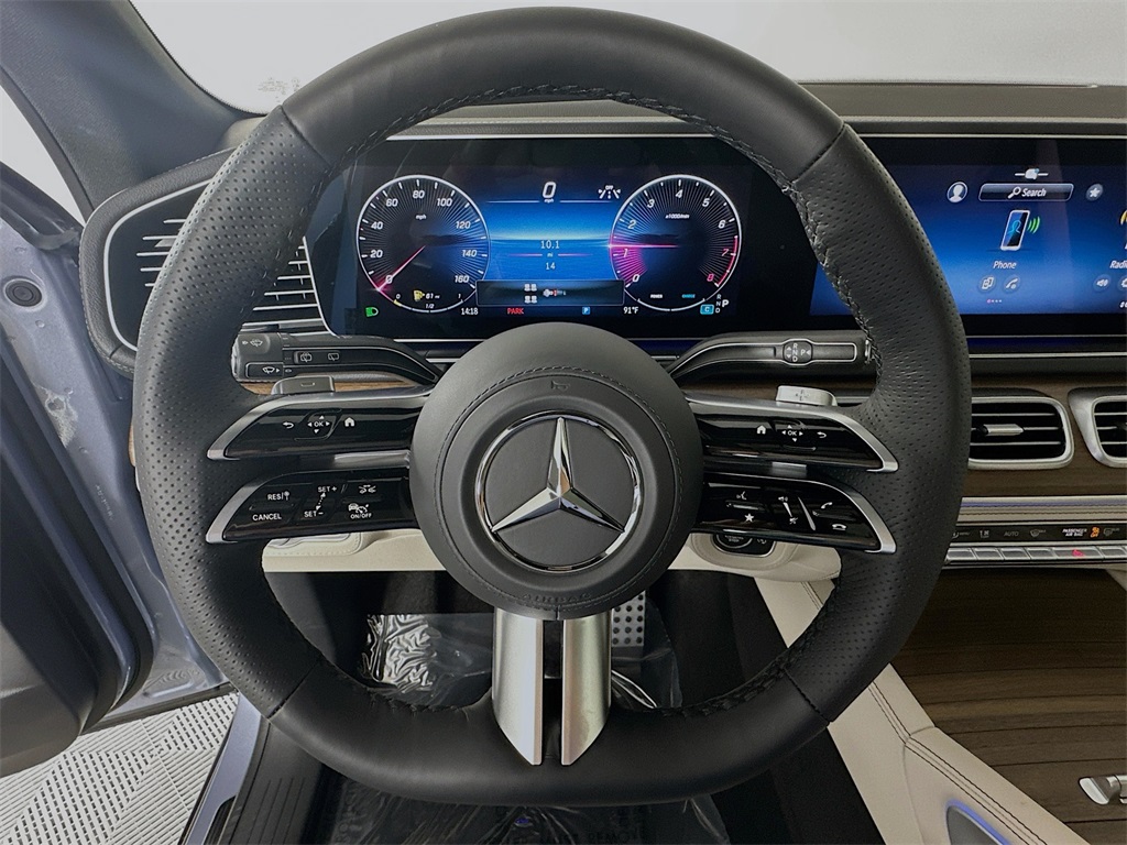2026 Mercedes Benz GLS 580 4MATIC photo 11