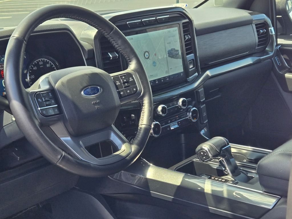2022 Ford F-150 XLT photo 21