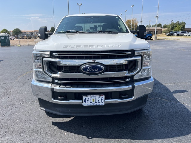 2021 Ford F-250 XLT photo 2