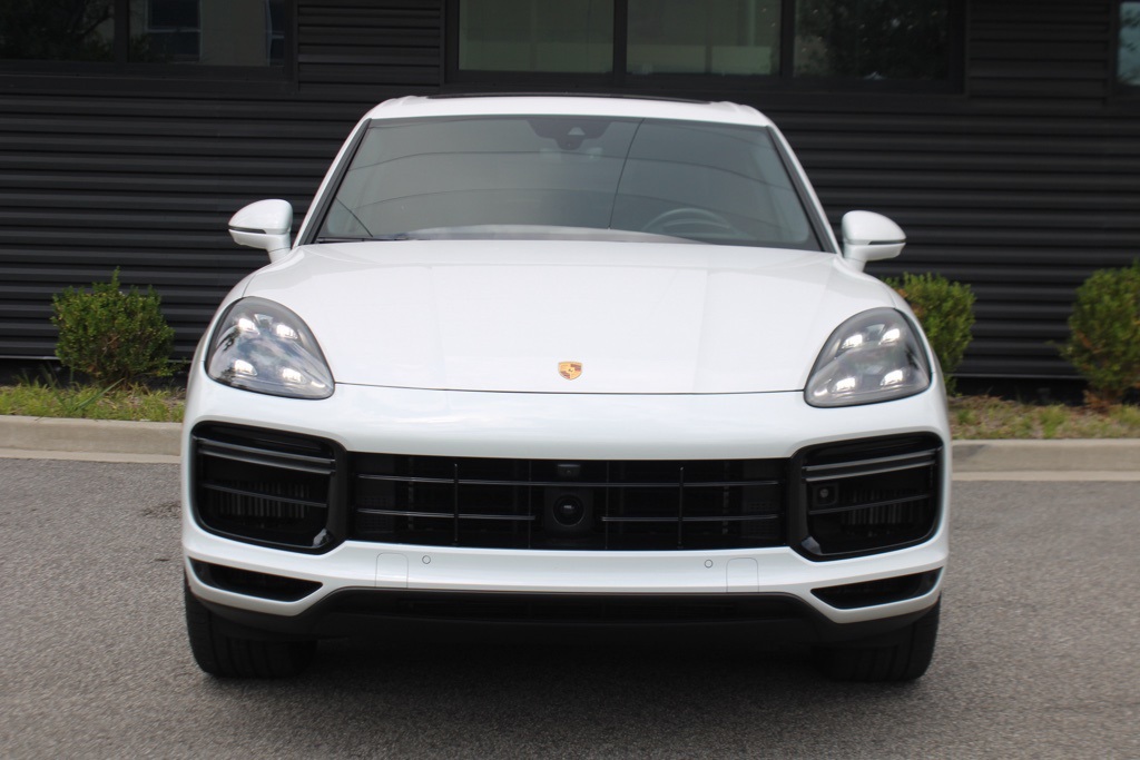 2023 Porsche Cayenne Turbo photo 10