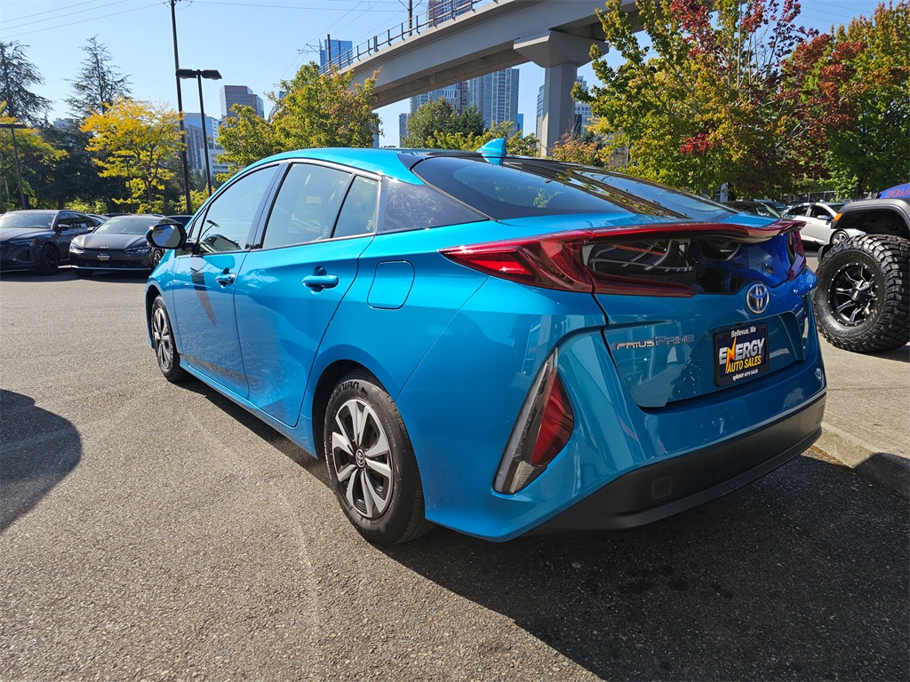 2019 Toyota Prius Prime Plus Premium Advanced photo 5