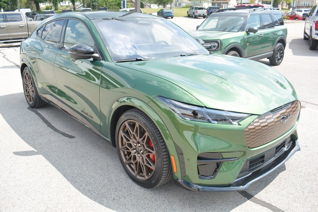 2024 Ford Mustang Mach-E GT photo 3