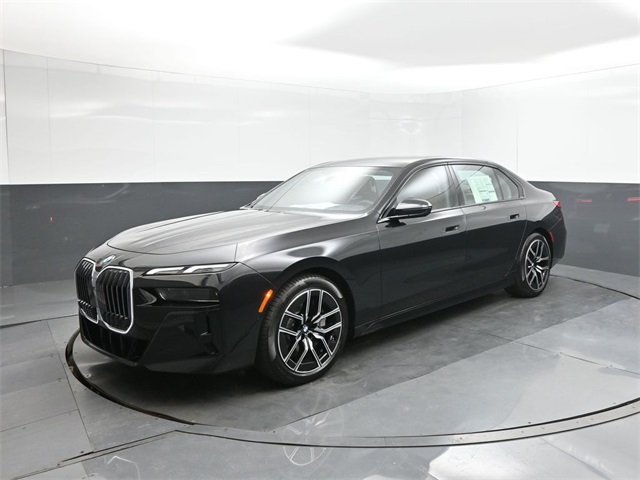 New 2025 Black Sapphire Metallic BMW 760i xDrive image 1