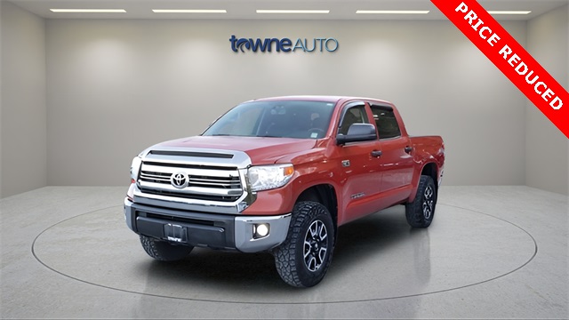 2016 Toyota Tundra SR5's photo