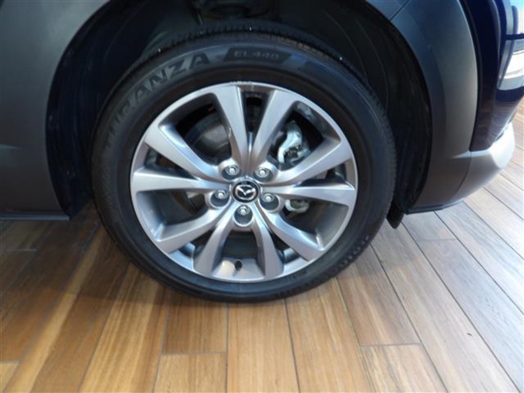2024 Mazda CX-30 2.5 S Preferred photo 4
