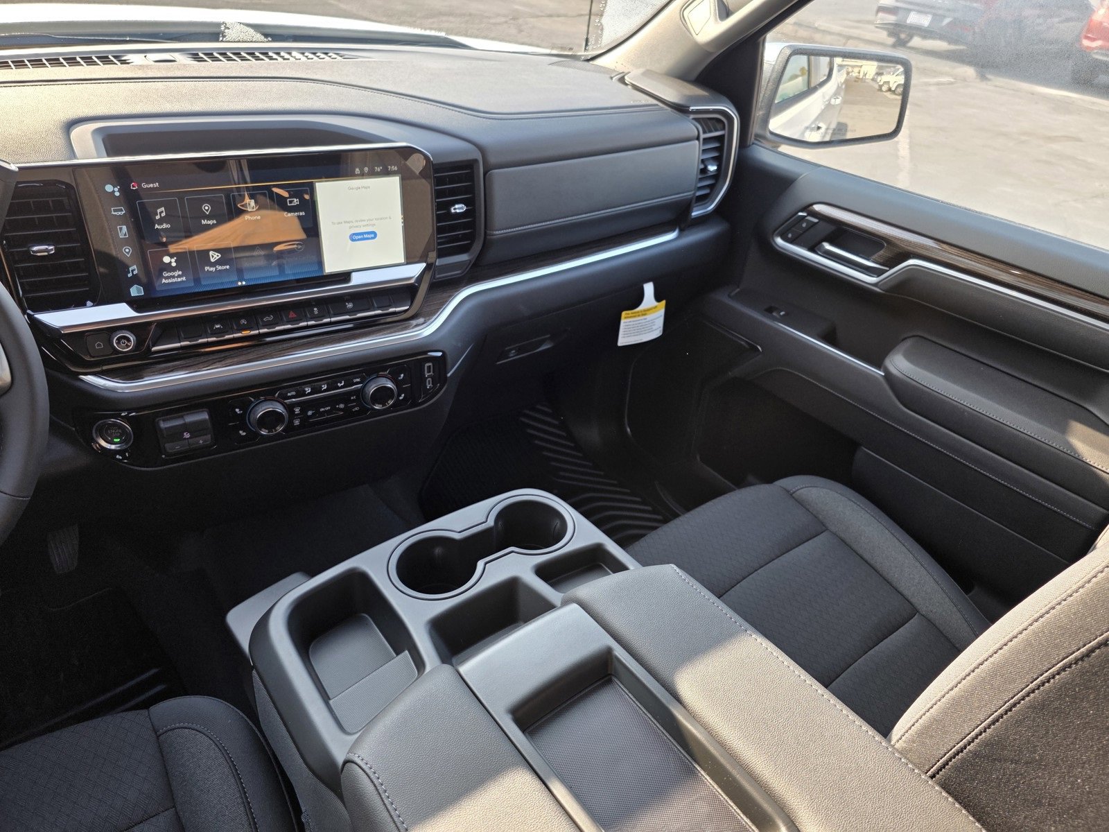 2025 Chevrolet Silverado 1500 LT photo 17