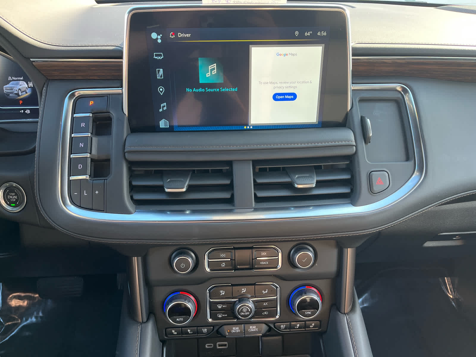 2023 Chevrolet Suburban High Country photo 30