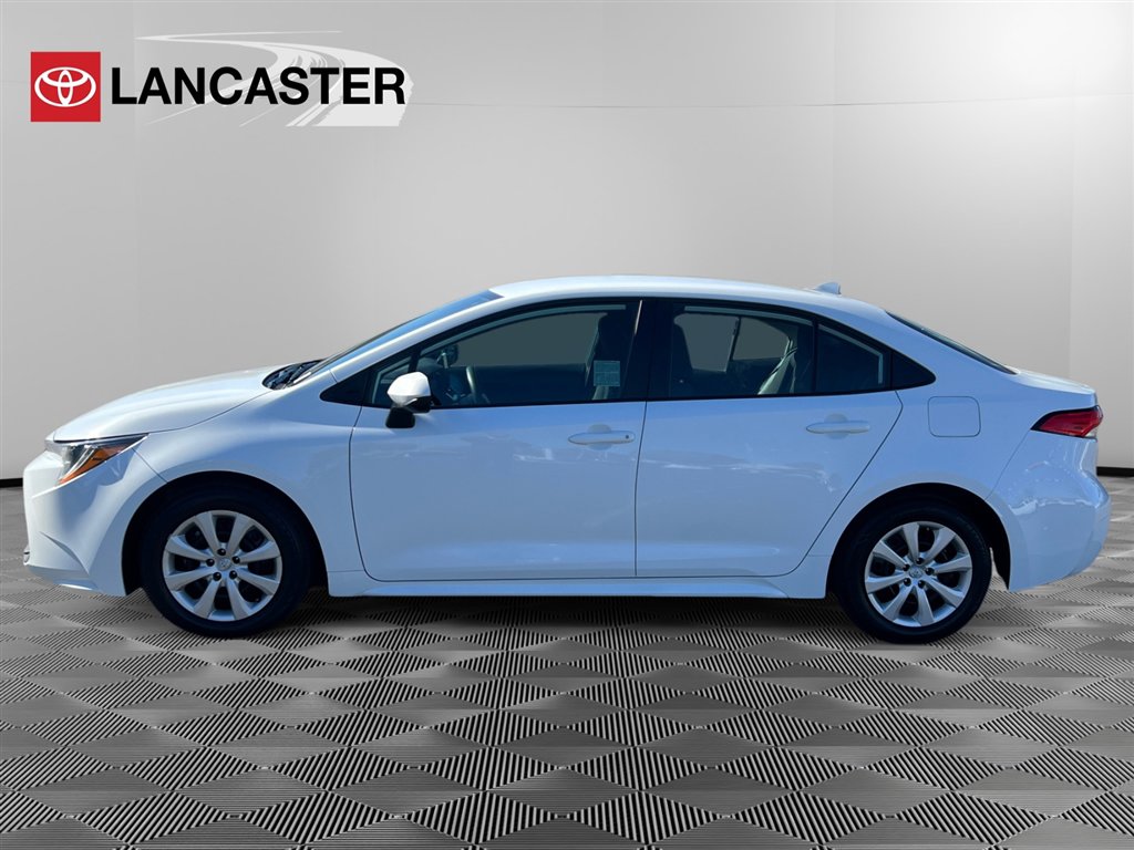 2024 Toyota Corolla LE photo 4
