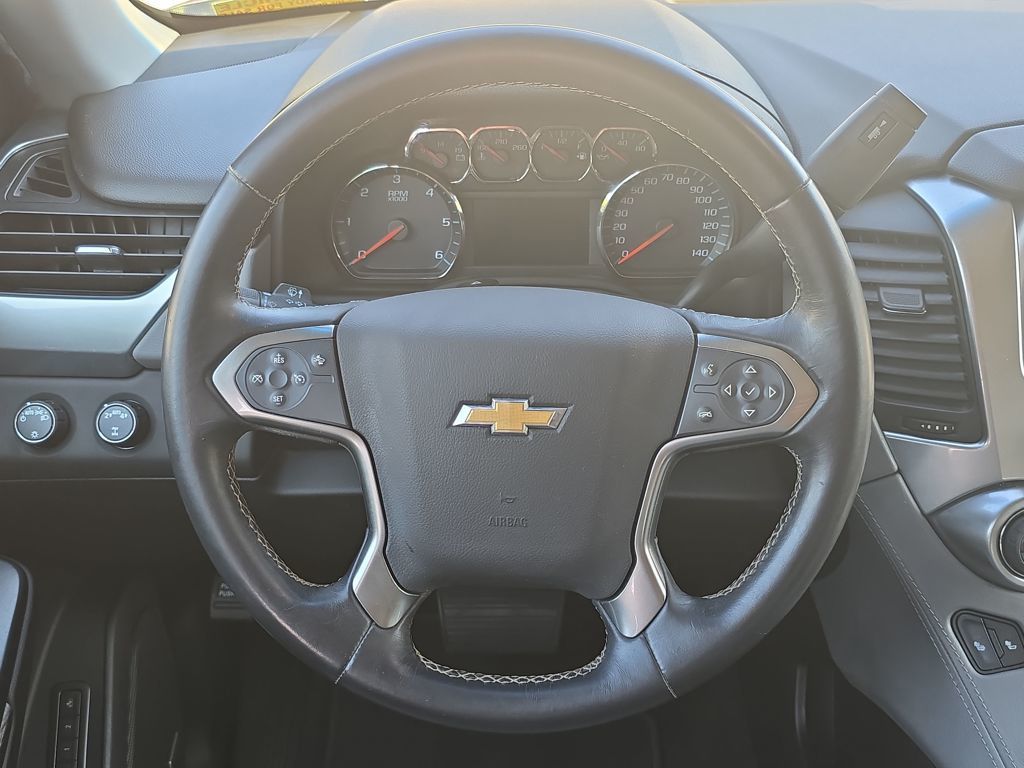 2018 Chevrolet Tahoe LT photo 14