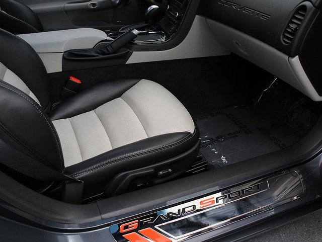 2011 Chevrolet Corvette Grand Sport 3LT photo 26