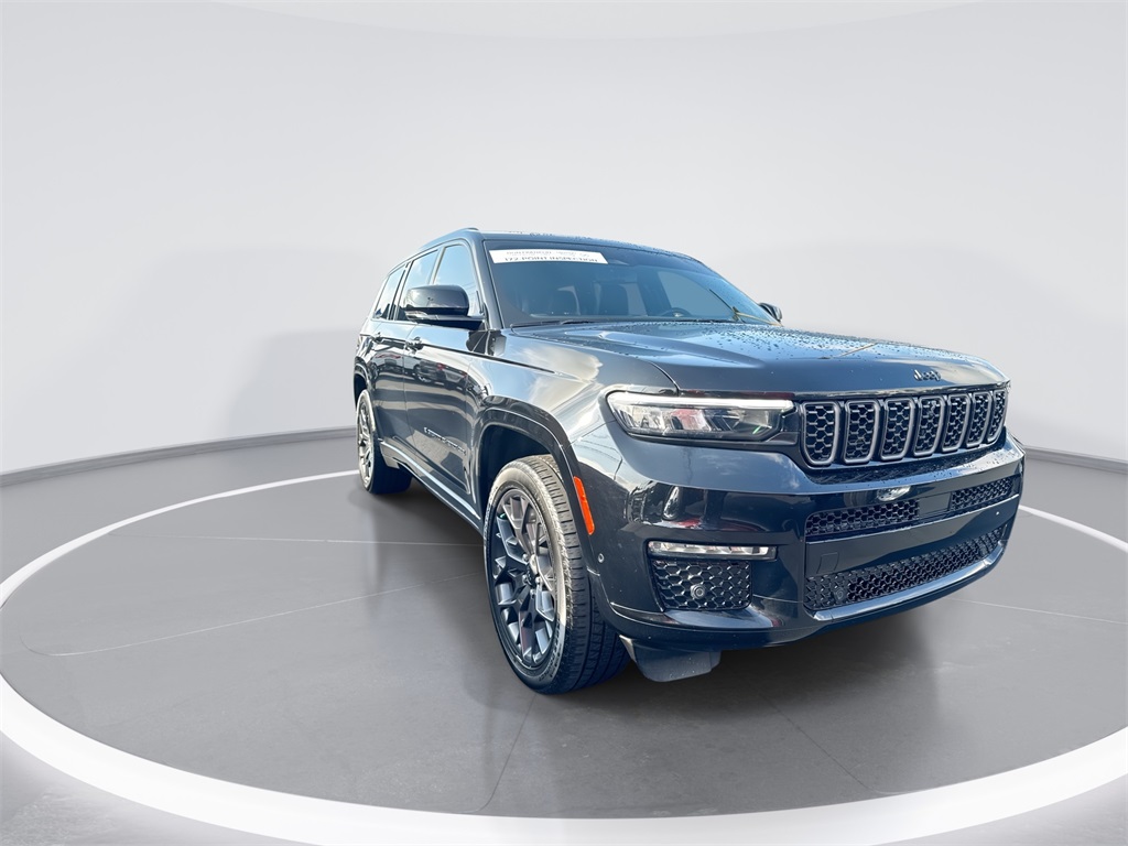 2023 Jeep Grand Cherokee L Summit photo 2