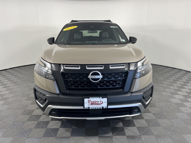 2024 Nissan Pathfinder Rock Creek photo 2