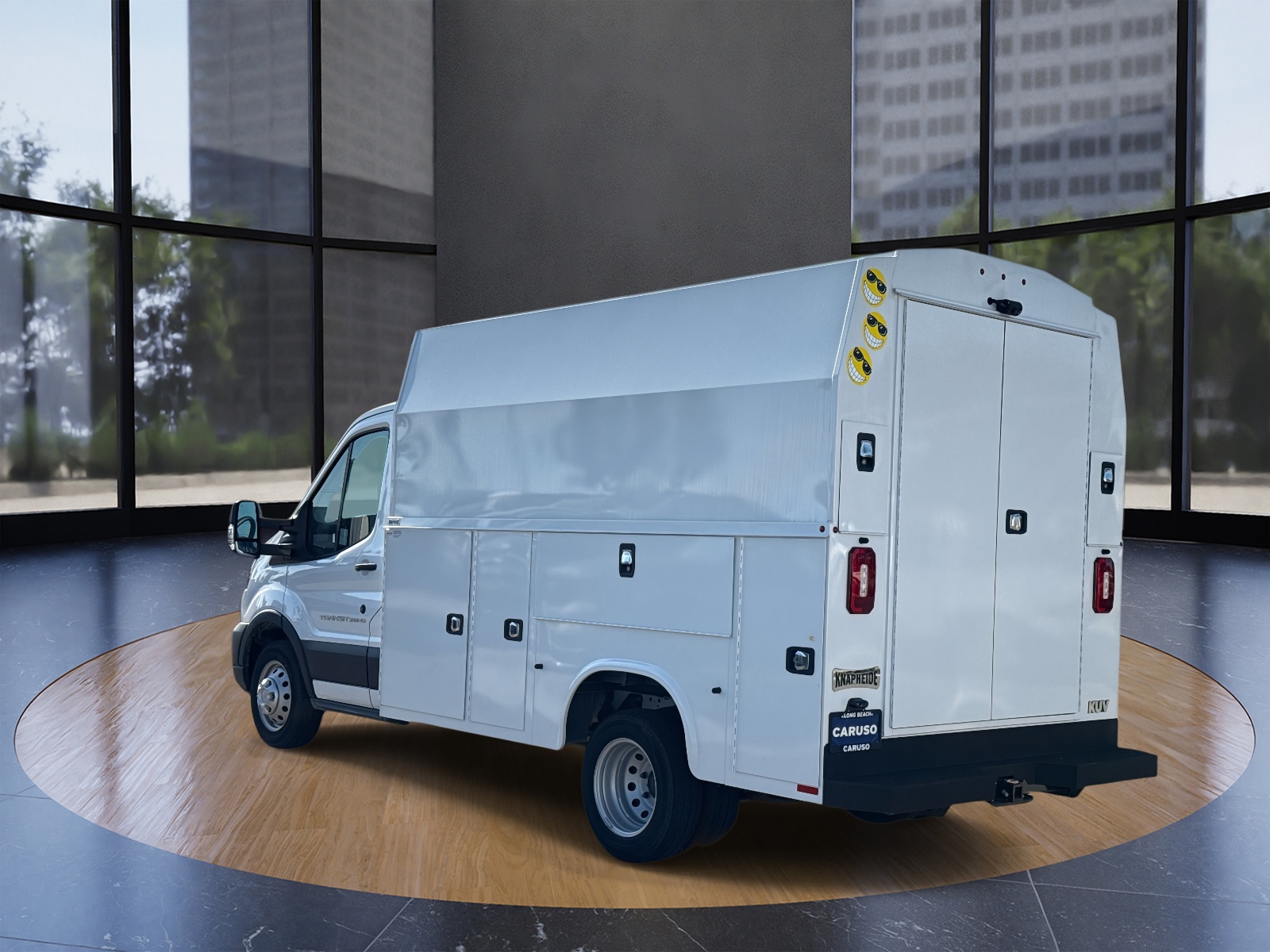 2023 Ford Transit Chassis Cutaway photo 3