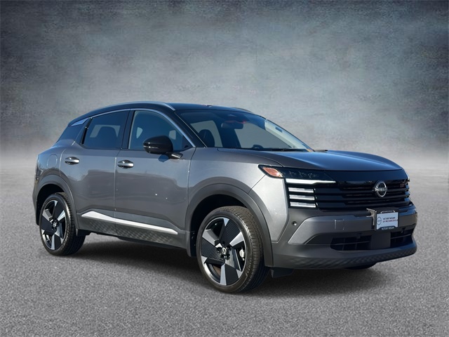 2025 Nissan Kicks SR's photo