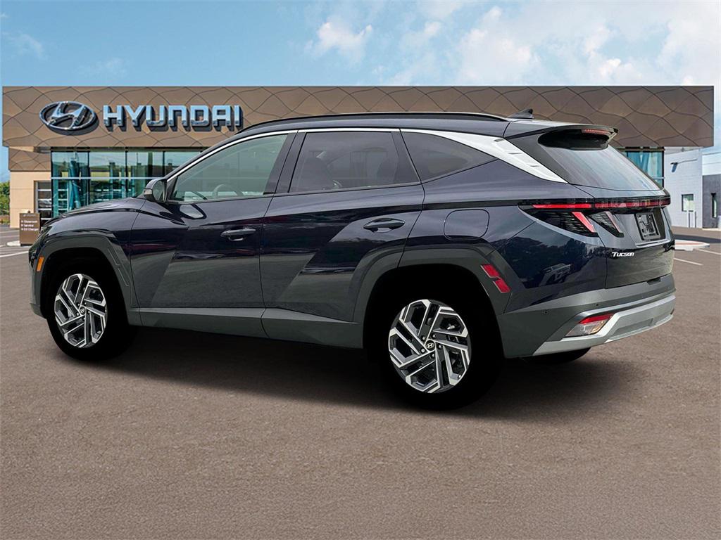 2025 Hyundai Tucson Hybrid Limited photo 3
