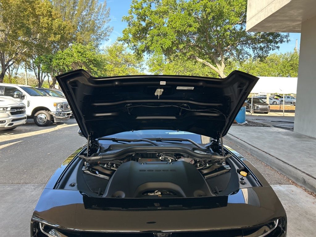 2025 Dodge Charger R/T photo 12