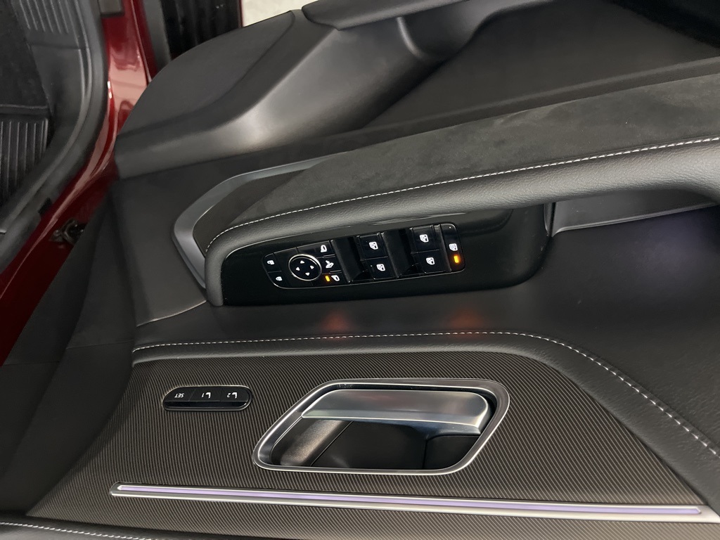 2025 Infiniti QX80 Luxe photo 5