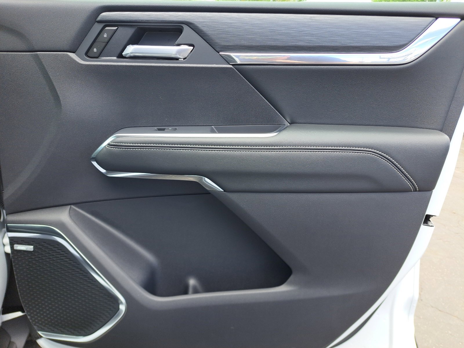 2025 Gmc Acadia Elevation photo 30